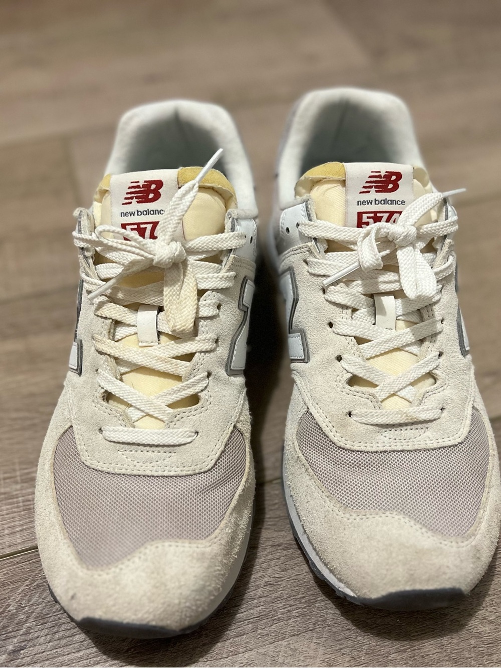 New Balance Men’s 574 Sneakers in Cream and Gray , only worn a couple of times!